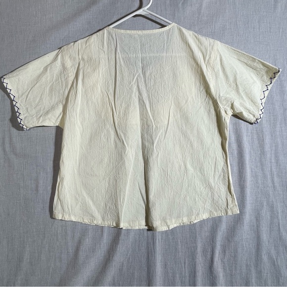 Hand Embroidered Cream Women's Top XL - Picture 9 of 11
